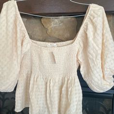 Nwt Super Cute Crop With Puffy Sleeves Never Worn. Casual Beige Peasant Top For Day Out, Cream Casual Peasant Top For Spring, Casual Cream Peasant Top, Spring Fitted Beige Peasant Top, Fitted Cream Peasant Top For Spring, Chic Beige Peasant Top For Spring, Puff Sleeve Top Outfit, Sleeve Top Outfit, Black Velvet Shorts