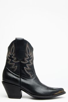 Western Heeled Boots With Stacked Low Heel, Western Boots With Stacked Low Heel, Western Heeled Boots With Leather Sole And Almond Toe, Western Boots With Leather Sole And Low Heel, Western Boots With Low Heel And Leather Sole, Western Almond Toe Boots With Stacked Heel, Western Heeled Boots With Pointed Toe And Leather Sole, Western Heeled Boots With Reinforced Heel And Pointed Toe, Leather Heeled Boots With Pointed Toe For Rodeo