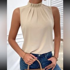 Chic Sleeveless Non-stretch Blouse, Chic Non-stretch Sleeveless Blouse, Elegant Non-stretch Sleeveless Blouse, Elegant Sleeveless Non-stretch Blouse, Classy Blouses, Dressy Casual Outfits, Business Formal Dress, Women Blouses Fashion, Elegante Casual