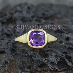 Main Stone: Natural African AmethystMetal Purity: Solid 925 Sterling SilverMetal Color: Bright Silver & More OptionGemstone Weight: 3.50 caretsSilver Weight: 5.80 gramsGross Weight: 6.10 gramsGemstone Size: 10x10mm-----------------gift for father, gift for dad, fathers day ring, ring for dad, Gold Amethyst Stackable Rings, Classic Purple Ruby Wedding Ring, Wedding Amethyst Gemstone Stackable Rings, Amethyst Gemstone Stackable Rings For Wedding, Purple Ruby Ring With Center Stone For Wedding, Purple Gemstone Stackable Rings For Wedding, Wedding Amethyst Ring With Bezel Setting, Heirloom Amethyst Ring With Bezel Setting, Gold Amethyst Solitaire Ring For Wedding