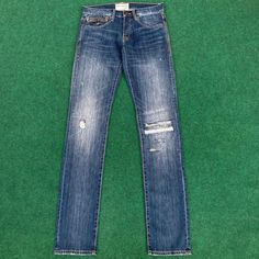 (READ FIRST BEFORE BUYING DESCRIPTION Jimmy Taverniti Blue Denim Distressed Sz 29 Jeans Condition : Used condition, refer picture Size on tag : 29 Measurement : Refer Picture Material :  SHIPPING AND HANDLING Shipping duration is vary depending on location..all item is ship using EXPEDITED SHIPPING by DHL or FEDEX with tracking and usually will arrive within 3 - 5 working days PAYMENT We accept PayPal only. The item will be sent within 3 days after payment is completed. I will describe as good a Picture Size, Picture Sizes, Blue Denim, Favorite Outfit, Gender Neutral, Bathing Beauties, Adult Outfits, Purses And Bags, Music Clothes