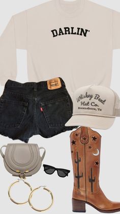 Calf Fry Stillwater Outfits, Daytime Event Outfit, Nashville Outfits May, Old Money Cowgirl Outfits, Nashville Summer Outfits 2023, Summer Texas Outfits, Jackson Hole Wyoming Summer Outfits, 90s Country Outfit, Beach Concert Outfit