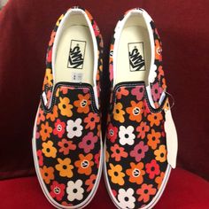 Hard To Find Floral Theme Vans Vintage Black Sneakers For Spring, Black Vintage Sneakers For Spring, Retro Black Sneakers For Summer, Vans Hightop, Vans Old Skool Checkerboard, Hand Painted Vans, Vans Orange, Black High Top Vans, Vans Authentic Shoes