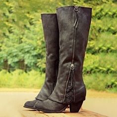 Category:Boots; Upper Materials:PU; Season:Fall,Winter; Heel Type:Cone Heel; Gender:Women's; Toe Shape:Round Toe; Type:Knee High Boots; Style:Minimalism,Preppy,Elegant,Fashion,Comfort,Classic; Heel Height(inch):1-2; Outsole Materials:Rubber; Occasion:Daily,Work,Outdoor; Closure Type:Loafer; Pattern:Solid Color; Listing Date:09/26/2023; 2024 Trends:Slouchy Boots,Plus Size,Work Boots; Foot Length:null; Foot Width:null Mid Calf Suede Boots, Women Heel Boots, Boots Plus Size, Knee High Boots Winter, Tall Heeled Boots, Plus Size Work, Buy Boots, Slouchy Boots, Chunky Heel Pumps