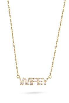 We love to celebrate the ones we love! Name necklaces is a big trend and we have high beliefs in this classic way to express yourself. The name necklaces are often made of words that are essential parts of our lives and that we will hang on to for a long time. Necklace made of 18k gold plated brass and cubic zirconia Length: 45 cm - 6 cm extension Jelly Hearts, Time Necklace, Love Name, Baguette Necklace, Word Necklace, Talisman Jewelry, Bear Pendant, Ring Bag, Name Necklaces