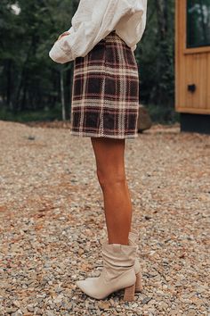 - Stop for a latte in style with this adorable skirt!
 - Fully lined brown hued plaid material
 - A waistline with side zip closure
 - A flattering silhouette that ends in a straight hemlines
 
                                                                                                                                                                   Measurements S :  Hip 36", Length 16", Waist 26".  M :  Hip 38", Length 16.5", Waist 28".  L :  Hip 40", Length 16.5", Waist 30".  XL :  Hip 42 Fall Plaid Mini Length Bottoms, Brown Skirt For Fall, Fall Plaid Lined Mini Skirt, Plaid Mini Skirt For Fall, Fall Brown Pleated Mini Skirt, Brown Lined Skirt For Fall, Brown Pleated Mini Skirt For Fall, Fall Mini Length Brown Skirt, Fall Plaid Pencil Skirt