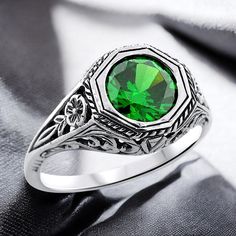 Vintage Vivid Green Emerald Cz In 925 Solid Sterling Silver Solitaire Filigree Ring. Stamped 925. Excellent Condition, Satisfaction Guaranteed! Classic Cubic Zirconia May Birthstone Ring, Classic Cubic Zirconia Birthstone Ring For May, Classic Silver Emerald Birthstone Ring, Silver Emerald Ring With Round Stone For Formal Occasions, Formal Silver Ring With Round Emerald Stone, Classic Green Crystal Ring In Sterling Silver, Silver Emerald Ring With Vvs Clarity For Promise, Classic Sterling Silver Crystal Ring For May Birthstone, Formal Sterling Silver May Birthstone Ring