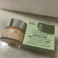 Brand New Never Opened 30ml Clinique Moisture Surge 100h Is A Refreshing Oil-Free Face Moisturizer With Aloe Bioferment And Hyaluronic Acid Delivers Instant Hydration That Soothes In 3 Seconds. 100% Instantly Show A Boost In Hydration And Glow. Clinique Skincare, Moisture Surge, Clinique Moisture Surge, Skin Care Women, Face Moisturizer, Oil Free, Hyaluronic Acid, Aloe Vera, Moisturizer