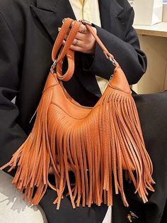 BirdinBag - Fashionable Fringed Hobo Bag for Stylish Decor Enthusiasts Hobo Bag Patterns, Leather Fringe Bag, Brown Crossbody Bag, Beige Bag, Fringe Bags, Brown Bag, Beautiful Handbags, Word Wrap, Coffee Brown