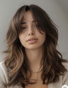 Wolfcut Hair With Curtain Bangs, Middle Hair With Bangs, Hair Cuts With Curtain Bangs Wavy, Long Layered Shag Haircut Curtain Bangs, Layered Hair With Short Curtain Bangs, Over Shoulder Haircut, Cut With Bangs, Certain Bangs Medium Hair, Mid Length Hair With Layers Curtain Bang