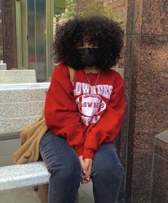 Afro Outfits Street Style Natural Hair, Bangs Natural Hair Black Girls, Short Afro Aesthetic, Wash And Go Natural Hairstyles, Afro Puffs Aesthetic, Outfit Inspo Streetwear, Alt Girl Aesthetic Black Women, Shein Finds, Black Iris