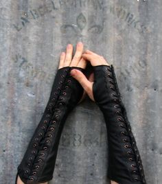 Long Black Leather Steampunk Fingerless Gloves by VampieOodles, $78.00 Gloves Steampunk, Steampunk Gloves, Fairy Clothing, Fingerless Leather Gloves, Costume Viking, Leather Fingerless Gloves, Long Leather Gloves, Long Fingerless Gloves