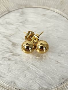 Bubble Earrings Sleepy Earrings Perfect for all outfits. Material is Stainless Steel, Gold Plated 18k Gold Round Classic Plug Earrings, Classic Gold Round Plug Earrings, Classic Gold Hypoallergenic Earrings, Bubble Earrings, Gold Bubbles, Jewelry Earrings Studs, Favorite Jewelry, Gold Plate, Bubbles