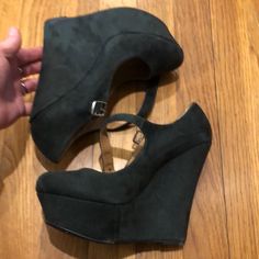 Super Cute 5inch Wedge With 1.5 Inch Platform Mary Jane Strap Size 7 Excellent Condition Wedged Heel, Green Wedges, Trashy Outfits, Mary Jane Platform Shoes, Mary Jane Wedges, Beige Wedges, Goth Shoes, Ear Tattoos, Black Thigh High Boots