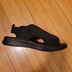 Brand New Never Worn Black Orthotic Sandal,Double Padded Memory Foam,Non-Slip,Quick Dry Material,Original Price $40 Black Synthetic Slingback Sandals For Vacation, Black Flat Synthetic Slingback Sandals, Black Slip-on Slingback Sandals For Beach, Black Slip-on Slingback Sandals For Summer, Casual Black Synthetic Slingback Sandals, Black Slip-on Slingback Sandals For Vacation, Black Slip-on Slingback Sandals For Spring, Summer Black Slingback Sandals With Textured Footbed, Black Adjustable Slingback Sandals For Spring