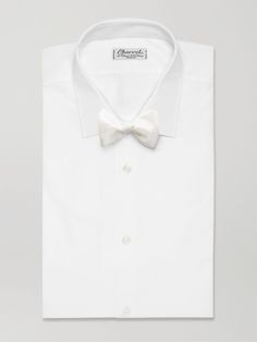 Brunello Cucinelli's bow tie is the perfect finishing touch for formal looks. It's crafted from lustrous duchesse silk and cotton-blend satin and designed to be tied by hand. At the end of the night, wear it undone for a rakish look. Classic Fitted Ties For Formal Occasions, Classic White Tie For Wedding, Elegant White Bow Tie For Black-tie Events, Classic White Wedding Tie, Classic White Formal Tie, White Bow Tie For Formal Occasions, White Bow Tie For Black-tie Events, White Satin Bow Standard Tie, White Bow Tie For Black Tie Events