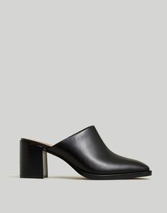 The Macarro Mule Leather Mules Outfit, Mules Outfit, Black Mule, Platform Chelsea Boots, Oxford Style, Western Ankle Boots, Leather Industry, Madewell Shoes, Slip On Mules