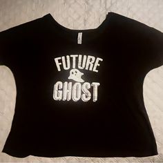 New , Women’s Halloween “Future Ghost” Black Bella Canva Oversized Tee. Wear It On The Shoulders Or Off One Shoulder. Small- Pit To Pit-20’ / Shoulder To Bottom-24’ Large- Pit To Pit-23’ / Shoulder To Bottom-24’ Xlarge- Put To Pit-26’/ Shoulder To Bottom-27’ Black Halloween Top With Text Print, Future Ghost, Halloween Women, Oversized Tee, Ghost, One Shoulder, Womens Tops, Black White, Tops & Tees