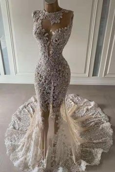 Bridal Dresses 2022 Trends, Black Wedding Dress Designers, Diamond Wedding Dress, Luxe Wedding Dress, Kirkenes, Lace Applique Wedding Dress, Sheer Wedding Dress, Mermaid Prom Dress, Diamond Dress