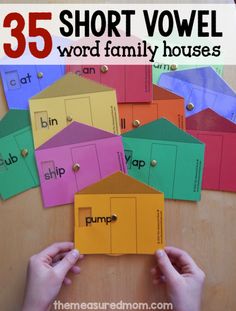 These word family house printables are one of our favorite word family activities. Great for hands-on learning! Early Reading Activities, Word Families Printables, The Measured Mom, Measured Mom, Word Family Activities, Family Printables, Family Houses, Phonics Books