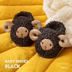 Playful Sheep Slippers - Momorii Cartoon Sheep, Crossbody Laptop Bag, Toddler Slide, Boys Slippers, Fur Heels, Cute Sheep, Toddler Boots, Kids Slippers, Warm Shoes