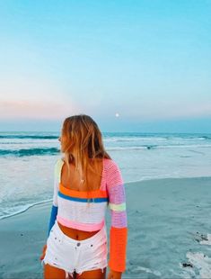 Preppy Outfits Beach, Spring Break Clothes Beach, Senior Trip Outfits Beach, Trendy Preppy Outfits Summer, Beachy Preppy Outfits, Preppy Beachy Outfits, Preppy Tops Summer, Preppy Summer Outfits 2023, Preppy Florida Outfits