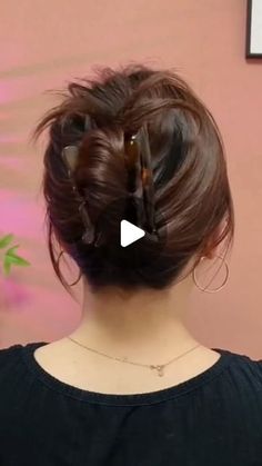 Spiral Perm Short Hair, Fine Hair Updo, Easy And Beautiful Hairstyles, Easy Bun Hairstyles For Long Hair, Claw Clip Hairstyle, Clip Hairstyle, Hair Style Vedio, Instagram Hairstyles, Hair Bun Tutorial