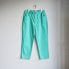 Vintage Bill Blass Bright Blue Green Easy Fit High Rise Denim, Size 16. - Deadstock With Tags: Some Faint Marks In A Couple Spots, But Overall In Amazing Shape - Mid-Weight 100% Cotton Denim - Relaxed Through Hip And Thigh With A Tapered Ankle - Approx. 17.5" Across At Waist - 12.5" High Rise - 29" Inseam - 16" Tapered Leg Opening - Machine Wash Cold Keywords: Bright, Colorful, Bold, Neon, Pastel, Retro, Vintage, Mom Fit, Baggy, Loose, Oversized, Soft Girl, Dreamy, 80's, 90's, Slouchy, Monochrom Ultra High Waisted Jeans, Bill Blass Jeans, High Rise Blue Jeans, Neon Pastel, Mom Pants, High Waisted Jeans Vintage, Vintage Mom Jeans, High Rise Denim Jeans, Vintage Mom