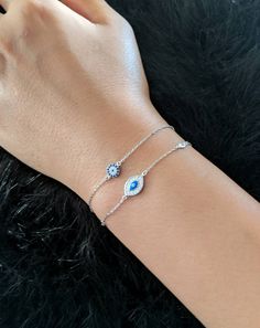 925 Sterling Silver Evil Eye Bracelet Real 925 Sterling Silver NOT SILVER PLATED High Quality Silver Bracelet High polished rhodium finish gives this bracelet a stunning shiny look that lasts many years. We have hundreds Silver Jewelry in stock. If you don't see what you are looking , feel free to ask us. Trendy, dainty, luxurious, classic with modern touch, elegant and fancy, fine quality made 925 Sterling Silver & Cubic Zirconia evil eye with diamond by the yard bracelet Description Metal Silver Evil Eye Bracelet With Cubic Zirconia, Silver Cubic Zirconia Evil Eye Bracelet Gift, Adjustable Cubic Zirconia Evil Eye Bracelet Gift, Cubic Zirconia Evil Eye Bracelet For Gift, Evil Eye Bracelets With Cubic Zirconia As Gift, Evil Eye Cubic Zirconia Bracelets As Gift, Silver Evil Eye Bracelet As Gift, Silver Evil Eye Bracelet Gift, Sterling Silver Evil Eye Bracelet With Adjustable Chain