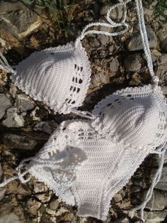 crochet bikini Adele - Vintage bikini Hippie bikini White bikini String bikini Boho bikini Handmade White Swimwear For Poolside, Handmade White Swimwear For Beach Season, Handmade White Swimwear For Beachwear, Handmade White Swimwear For Vacation, Handmade White Triangle Top Swimwear, Handmade White Summer Swimwear, White Handmade Summer Swimwear, White Crochet Swimwear For Pool, Handmade White Swimwear For Summer