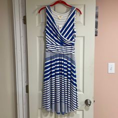 New With Tags. Size Small. Sleeveless Dress By Maeve For Anthropologie. Blue And White Stripes. Very Soft Material. Message For Additional Info. Retails For $128. Sleeveless Lined Midi Dress For Daytime, Blue Sleeveless Lined Sundress, Sleeveless Striped Lined Midi Dress, Striped Sleeveless Lined Midi Dress, Sleeveless Blue Lined Sundress, Striped Sleeveless Midi Dress, Lined, Striped Sleeveless Lined Dress, Daytime Striped Sleeveless Dress, Striped Sleeveless Daytime Dress