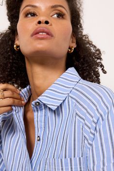 Perfectly polished for work or weekend, this striped button-down by EVEREVE is crafted in stretch poplin fabric and features a relaxed silhouette with a high-low hem and left chest pocket. Wear half-tucked into cargo pants, or leave it open with a tank and shorts. | EVEREVE Women's Everly Stripe Shirt, Size Small, Blue Brand Style Guide, Fashion 101, Stripe Shirt, Tee Dress, High Low Hem, Poplin Fabric, Work Fashion, Fall Trends, Striped Shirt