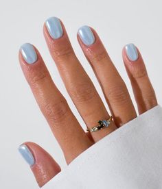 7 Of The Hottest Winter Nail Trends To Try in 2024! Blue Jelly Nails Short, Nail Color Trends 2024, Gel X Short Nails, Short Nails Summer 2024, Short Nail Designs Summer 2024