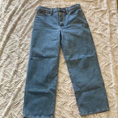 Size 31 Never Worn Button Fly Smoke Free Home Vintage Wide Leg Jeans, Madewell Jeans, Jeans Color, Colored Jeans, Wide Leg Jeans, Flare Jeans, Leg Jeans, Madewell, Wide Leg