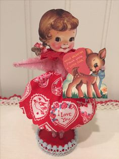 Vintage Style Bump Chenille Valentine ❤️  https://www.etsy.com/shop/artzeeshell?ref=hdr_shop_menu Chenille Projects, Button Dolls, Pioneer Crafts, Chenille Ornaments, Vintage Valentine Crafts, Styrofoam Crafts, Chenille Crafts, Spool Crafts, Diy Valentines Decorations