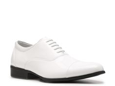 Stacy Adams-Gala Cap Toe Oxford Dress up and stand out in extreme comfort when you wear the Stacy Adams Gala oxford. This patent leather tuxedo shoe has a memory foam footbed for superior cushioning all night long. White Dress Shoes Men, Stacy Adams Shoes, Tuxedo Shoes, White Dress Shoes, Oxford White, Oxford Dress, Black Patent Leather, Wedding Shoes, Gq