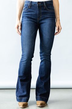 She is Here! You will quickly fall in love with this high waisted and flattering beauty! The Jennifer Jean from Kimes Ranch is ultra high rise with a super wide flare leg. Denim Ring, Rodeo Fits, Kimes Ranch Jeans, Jean Shirt Dress, Denim Fits, Job Clothes, Kimes Ranch, Western Wear Outfits, Western Store