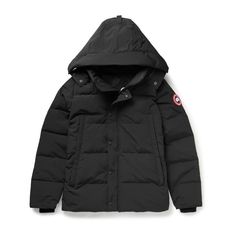 Canada Goose's 'Wyndham' down parka is designed for optimal warmth during outdoor adventures. Made from water-resistant Artic Tech®, it's cut for a slim-fit and topped with ribbed cuffs to help trap heat. The removable hood allows for weather-dependent modifications, while an assortment of pockets provide plenty of space for your gloves, goggles and other winter essentials. Black Parka Jacket, Mens Parka Jacket, Canada Goose Parka, Canada Goose Mens, Gentleman Aesthetic, Mens Parka, Outdoor Jacket, Jogger Shorts, Down Parka