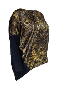 Pretty baroque print in a golden color embellishes this top from Lafayette 148. Grand dolman sleeves add something special to the blouse, and a navy hued ribbed back will have you feeling comfortable while looking oh-so-chic. Perfect for the fall, pair with jeans and booties for a cozy, casual look. Size M 78% Viscose, 22% Polyamide Pull on Boat neckline Long, dolman sleeves High-low hem Ribbed sleeves & back Gold colored baroque printed front Bust 50” Shoulder to hem 23” (minimum), 29” (maximum Baroque Print, Comic Con Cosplay, Ideas Outfit, Cosplay Ideas, Boat Neckline, Golden Color, Dolman Sleeve, Something Special, The Fall