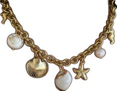 Ocean-inspired Gold Jewelry With Dangling Charms, Gold Ocean-inspired Jewelry With Dangling Charms, Elegant Gold Chain Jewelry For The Beach, Elegant Beach Necklaces With Charms, Beach Jewelry With Gold Chain, Gold Shell Pearl Chain Jewelry, Gold Shell Jewelry With Pearl Chain, Circle Chain, Beach Necklace