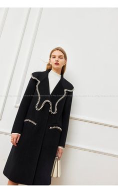 DPLAY Fall Winter Black Pearl Collar 100% Wool Reversible Jacket coat - Usi African Tops For Women, African Tops, Pearl Collar, Corporate Fashion, Wool Clothing, Reversible Jacket, Fashion Designs, Good Girl, Coat Design