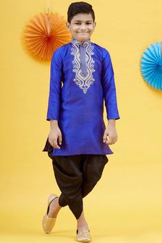 Product Features: Top Color: Blue Bottom Color: Black Work: Embroidered Top Fabric: Art Silk Bottom Fabric: Art Silk Pack Of: 1 Kurta and 1 Peshawari Occasion: Festive Disclaimer: There will be slight difference in digital to actual image Dhoti Kurta, Kids Kurta, Silk Anarkali, Silk Texture, Silk Clutch, Zari Embroidery, Dhoti Pants, Brocade Blouses, Silk Bottoms