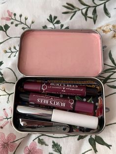 Altoids Makeup Tin, Mint Tin Wallet, Diy Makeup Kit, Bag Tour