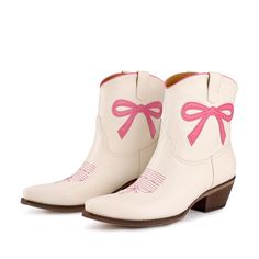 The Minnie Pearl – Marfa Boots Pink Bow Shoes, Girly Cowgirl Outfits, Pink Boots Outfit, Minnie Pearl, Square Toe Leather Boots, Pink Cowboy Boots, Scalloped Collar, Bow Boots, Pink Boots