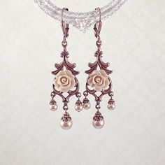 Rose Gold and Copper Colored Chandelier Earrings with Swarovski Crystal Pearls, Antiqued Copper, and Resin Roses Elegant Rose Gold Copper Earrings, Elegant Copper Chandelier Dangle Earrings, Wedding Jewelry Earrings, Rose Gold Color, Crystal Pearls, Schmuck Design, Color Crystal, Elegant Earrings, Wedding Earrings