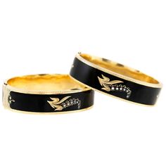 The bangels are finely crafted in 18k yellow gold and cover by black enamel with few pearls in front of the bracelet. (The price is for the two ) Gold Enamel, Black Enamel, The Two, Gold Black, Antique Gold, Bangle Bracelets, Cuff Bracelets, Leather Bracelet, Mens Jewelry