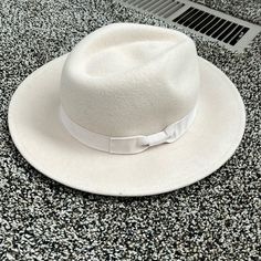 Bought And Never Wore Light Marks From Closet But Is Brand New Perfect For Winter And Fall White Fitted Hat Bands For Fall, Fitted White Hat Bands For Fall, Classic White Hat Bands For Winter, Casual White Felt Hat For Winter, White Fitted Felt Hat, White Fitted Fedora For Fall, White Casual Felt Hat For Winter, Elegant White Hat Bands For Fall, Winter Cream Fitted Fedora