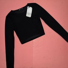 Exceptionally Beautiful Nwt Zara M Crop Top,As Pictured. Fitted Long Sleeve Crop Top For Night Out, Basic Crew Neck Tops For Night Out, Black Stretch Crop Top Blouse, Trendy Fitted Black Crop Top, Fitted Crew Neck Long Sleeve Top For Night Out, Trendy Stretch Zara Blouse, Black Long Sleeve Crop Top For Fall, Black Long Sleeve Crew Neck Top For Night Out, Trendy Black Fitted Long Sleeve Top