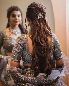 Hair Style For Wedding Function. There are any references about Hair Style For Wedding Function in here. you can look below. I hope this article about Hair Style For Wedding Function can be useful for you. Please remember that this article is for reference purposes only. #hair #style #for #wedding #function Reception Hairstyles, Hairstyles For Indian Wedding, Engagement Hairstyles, Bridal Hairdo, Bridal Hair Buns, Indian Wedding Hairstyles, Open Hairstyles, Indian Bridal Hairstyles, Bridal Hairstyles