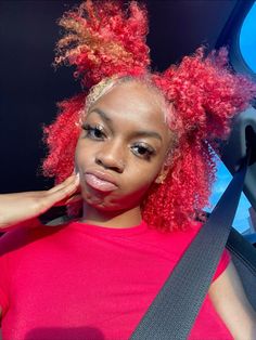 Dark Red And Light Red Hair, Dyed Natural Hair Colors, Vibrant Hair Dye Ideas, Cute Hair Dye Colors For Black Women, Dyed Natural Hairstyles, Blonde Roots Pink Ends, Redish Pinkish Hair, Red And Ginger Hair Black Women, Sunset Dyed Hair